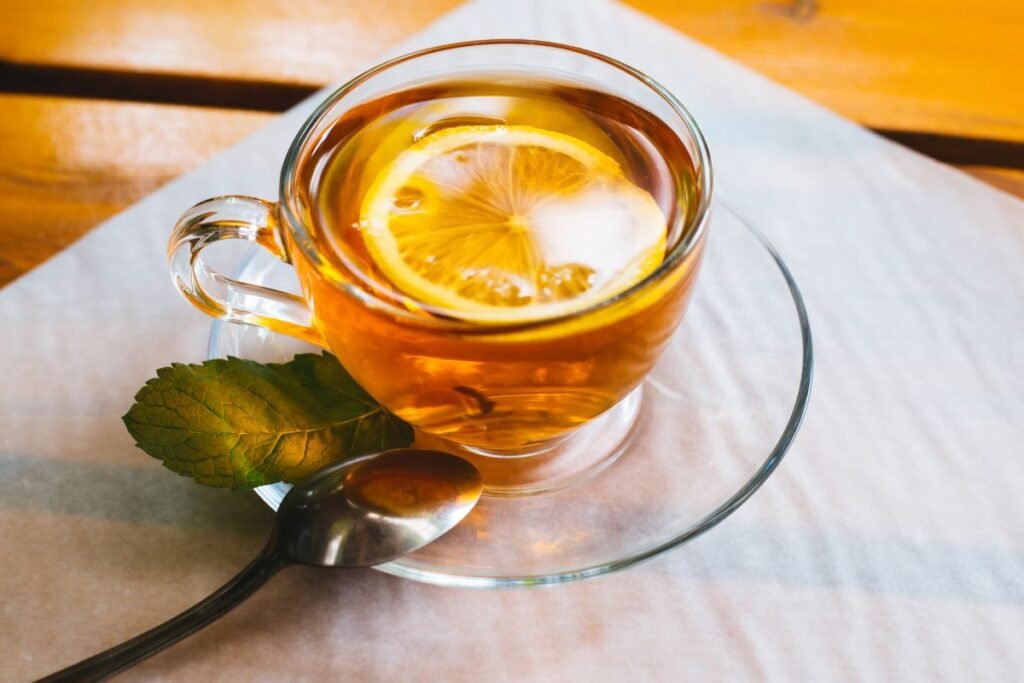 Lemon tea with syrup