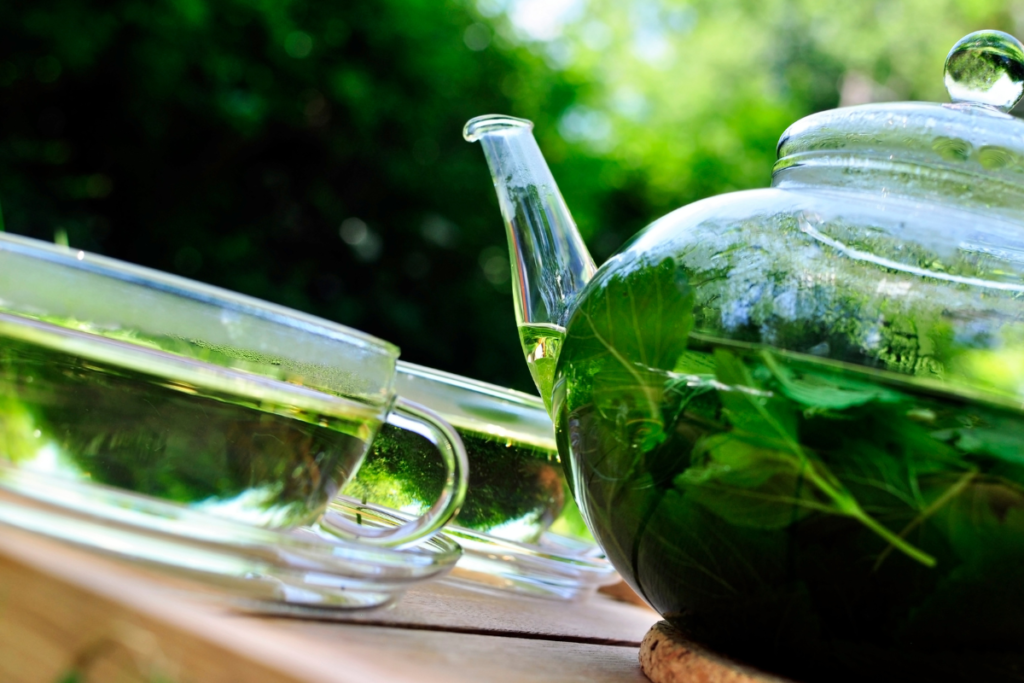 Lemon balm tea