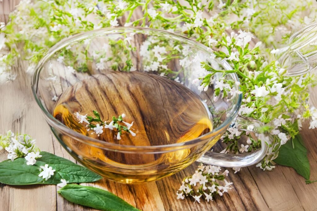 Valerian tea benefits from flowers