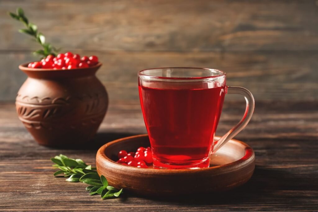 Lingonberry tea preparations